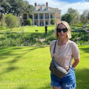 Meet your Posher, Anne